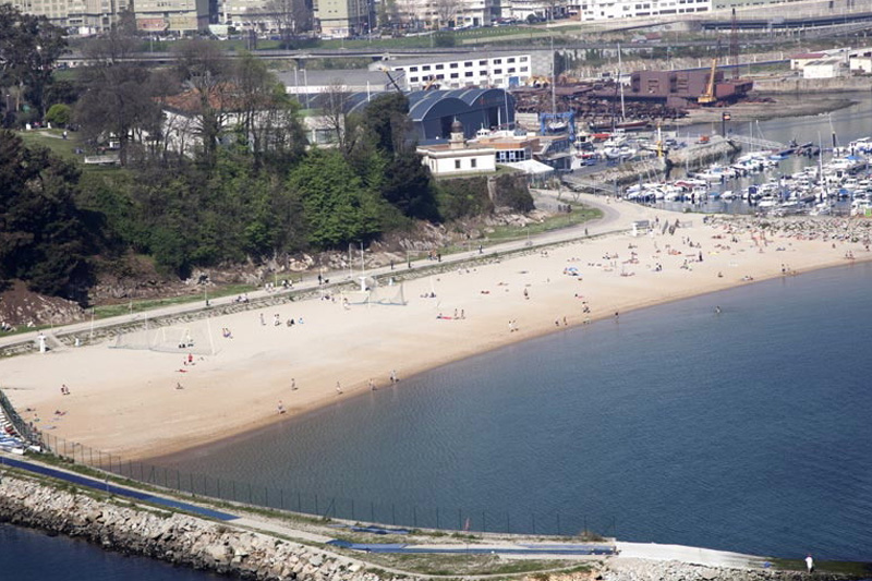 PLAYA RIAZOR CIUDAD DE CRISTAL